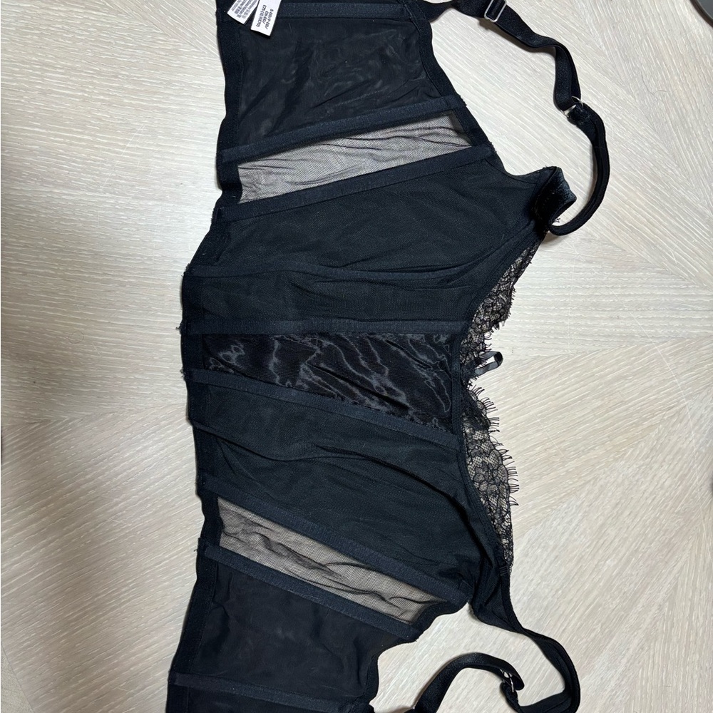 Victoria's Secret Black Lace-Up Bralette - Picture 5 of 6